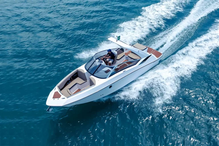 FS Yachs 265 Solaris