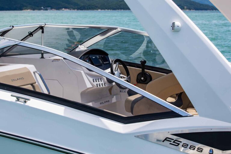 FS Yachs 265 Solaris